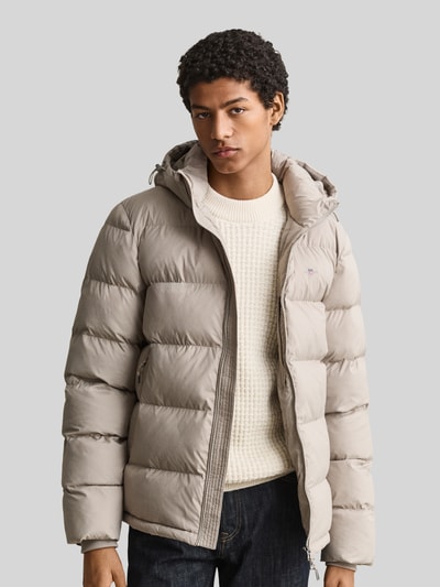GANT Regular Fit Steppjacke mit Zweiwege-Reißverschluss Taupe 4