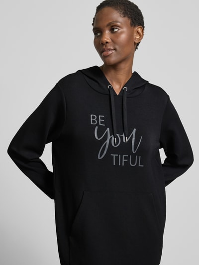 Soyaconcept Sweatkleid mit Känguru-Tasche Modell 'BANU' Black 3