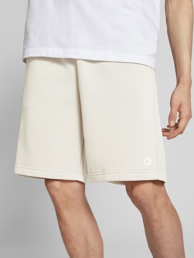 Tom Tailor Denim Relaxed Fit Sweatshorts mit Label-Print Beige 3