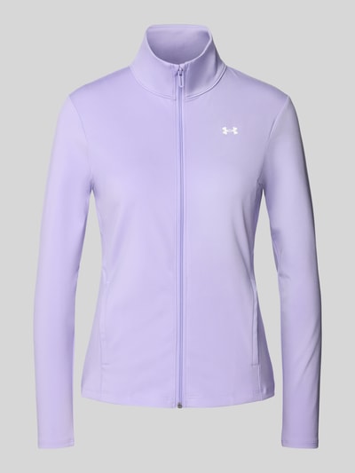 Produktfoto, Motion Jacket mit Logo-Print Modell 'EMEA' von Under Armour in Flieder, körpernaher Schnitt, Stehkragen, Reißverschluss, seitliche Reißverschlusstaschen, glatte Textur