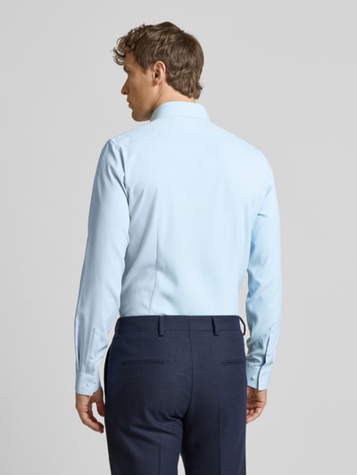 CK Calvin Klein Slim Fit Business-Hemd mit Label-Stitching Modell 'Bari' Bleu 5