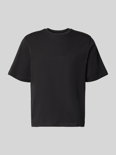 Produktfoto, T-Shirt mit Rundhalsausschnitt und Logo-Stitching von REVIEW aus Reine Baumwolle, Regular-Fit, Farbe Schwarz, Rückenlänge 59 cm bei Größe M