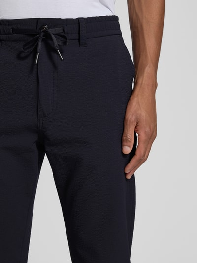 BOSS Orange Tapered Fit Chino mit Strukturmuster Dunkelblau 3