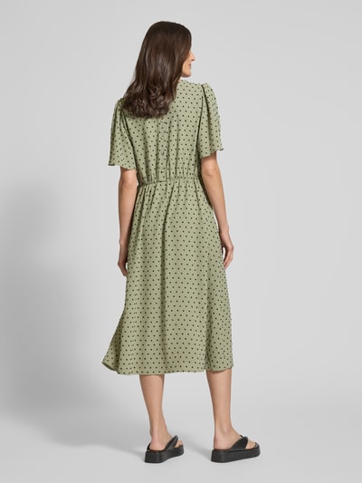 ICHI Midikleid mit V-Ausschnitt Modell 'ZABBY' Schilf 5