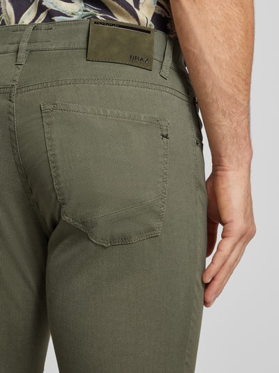 Brax Regular Fit Hose im 5-Pocket-Design Modell 'CHUCK' Oliv 3