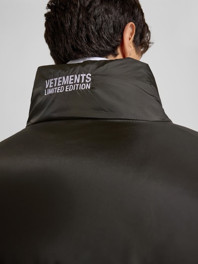 VETEMENTS Steppjacke mit Logo-Stitching Black 3