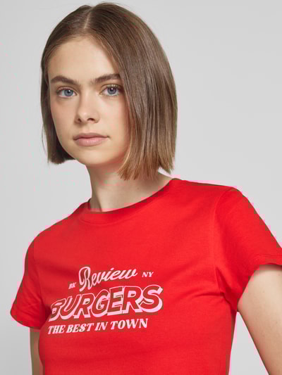 Review T-Shirt mit Label-Print Kirsche 3
