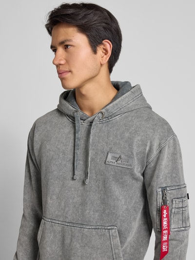 Alpha Industries Hoodie met ritszak op de mouw Lichtblauw - 3