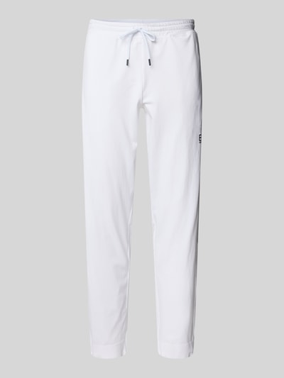 EA7 Emporio Armani Relaxed Fit Trainingshose mit Strukturmuster Modell 'TENNIS PRO' Weiss 2