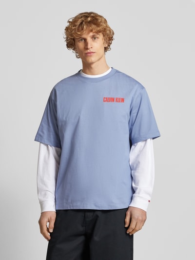 Calvin Klein Jeans Oversized T-Shirt mit Label-Print Hellblau 4