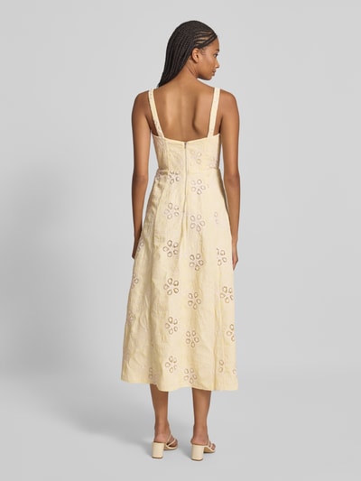 Bardot Cocktailjurk met broderie anglaise, model 'LILAH' Lichtgeel - 5