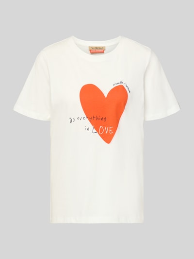 Produktfoto, Regular Fit T-Shirt mit Motiv-Print von Smith and Soul aus reiner Baumwolle, Rundhalsausschnitt, weiß mit rotem Herz und schwarzem Schriftzug, Rückenlänge 60 cm bei Größe S