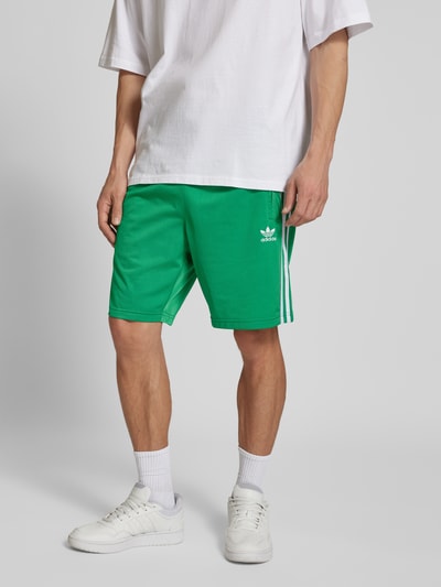 adidas Originals Szorty o kroju regular fit z kieszeniami zapinanymi na zamek błyskawiczny model ‘FBIRD’ Limonkowy 4