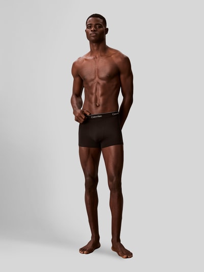 Calvin Klein Underwear obcisłe bokserki o kroju regular fit z mieszanki bawełny w zestawie 3 szt. Czarny 1