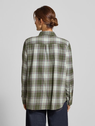 Christian Berg Woman Bluzka koszulowa o kroju relaxed fit z kieszenią na piersi Oliwkowy 5