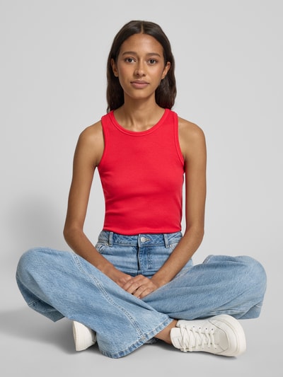 Pieces Regular Fit Tank Top in Rippoptik Modell 'RUKA' Rot 3