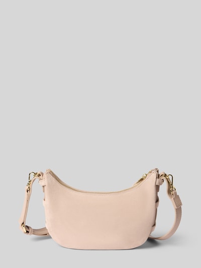 Produktfoto, torebka Handtasche aus Kalbsleder mit Label-Applikation od Hey Marly, model 'Lifetime Sister', skóra cielęca, główna przegroda z zamkiem błyskawicznym, aplikacja z metką, pasek na ramię, szerokość w rozmiarze 1: 25 cm, długość w rozmiarze 1: 18 cm, głębokość w rozmiarze 1: 7 cm, długość paska na ramię w rozmiarze 1: 90 cm