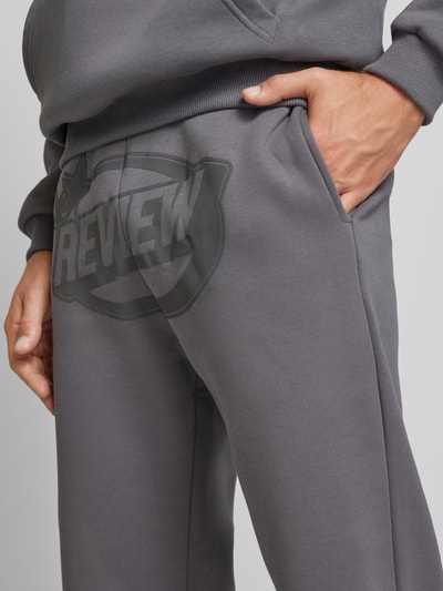 REVIEW Sweatpants met labelprint Donkergrijs - 3