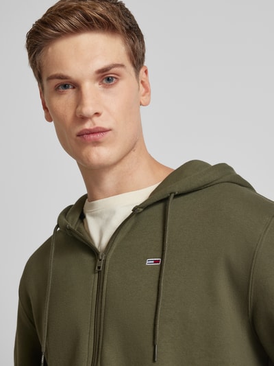 Tommy Jeans Regular Fit Sweatjacke mit Kapuze Oliv 3