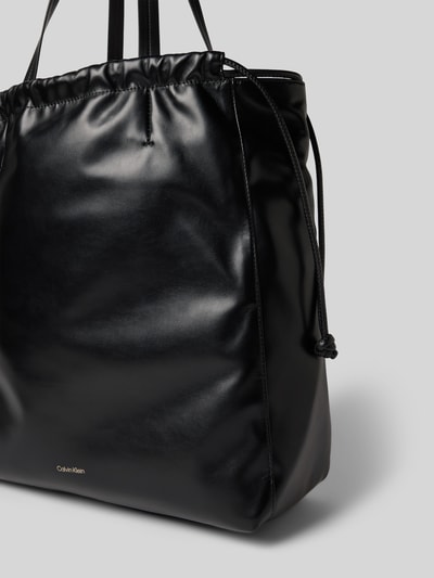 CK Calvin Klein Torba tote z detalem z logo Czarny 3