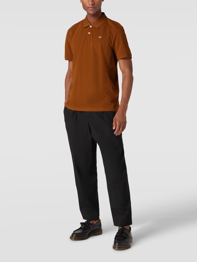 Tom Tailor Poloshirt mit Label-Stitching Modell 'PK Basic Zusatz' Mittelbraun 1