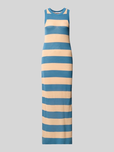 Produktfoto, Enganliegendes Strickkleid aus reiner Baumwolle von Lacoste in Two-Tone-Optik mit Streifen, Logo-Stitching, Midi-Länge, Stricktextur