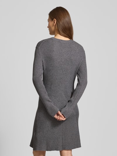 Tom Tailor Denim Figurbetontes Strickkleid aus Viskose-Mix Mittelgrau Melange 5