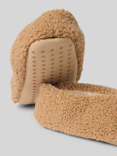 Jake*s Casual Hausschuhe aus Teddyfell mit rutschhemmender Sohle Beige 2