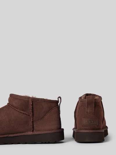 UGG Boots mit Zugschlaufe Modell 'CLASSIC ULTRA MINI' Dunkelbraun 2