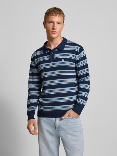 REVIEW Strickpullover mit Polokragen in Bouclé-Optik Marine 4