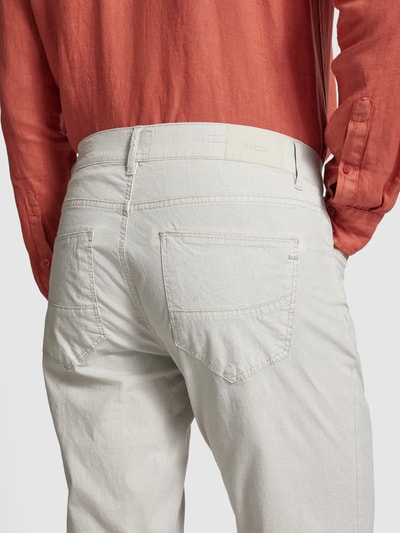 Brax Regular Fit Chino im 5-Pocket-Design Modell 'ULTRALIGHT' Sand 3