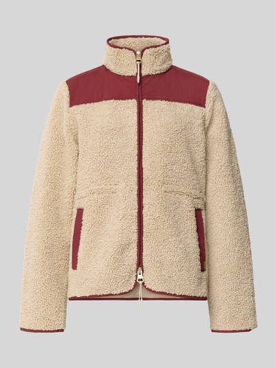 Produktfoto, cremefarbene Fleecejacke mit Zweiwege-Reißverschluss Modell 'Elisa Eli' von MOS MOSH, rote Details, weiche Textur, Regular Fit, Stehkragen, Eingrifftaschen, Damen Fleecejacke, Rückenlänge 58 cm, Schulterbreite 41 cm, Brustweite 48 cm, Ärmellänge 63 cm