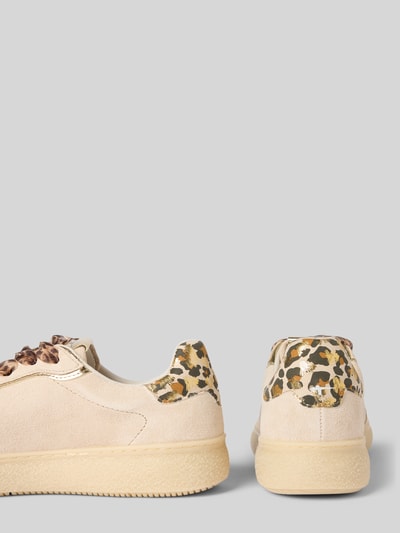 Tamaris Low Top Sneaker aus Veloursleder im Street Style Sand 2