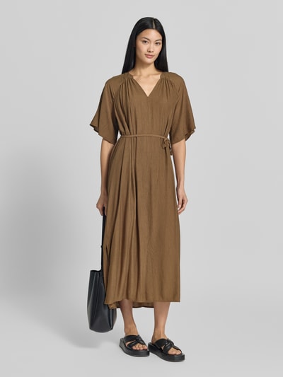 s.Oliver RED LABEL Relaxed Fit Freizeitkleid aus Viskose-Mix Mittelbraun 1