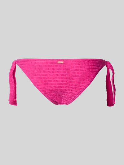 Produktfoto, pinke Bikinihose mit Strukturmuster, seitlicher Schnürung, körpernahe Passform, Modell 'GROOVE SIMA' von Banana Moon.