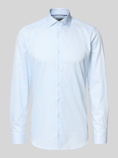 Produktfoto, Slim Fit Business Hemd mit Kentkragen von OLYMP Level Five, białe niebieskie paski, czysta bawełna, krój slim fit, pełna listwa guzikowa, długi rękaw, długość pleców w rozmiarze 40: 79 cm, szerokość w rozmiarze 40: 40 cm, długość rękawa w rozmiarze 40: 87 cm