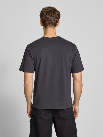 REVIEW T-Shirt mit Rundhalsausschnitt Anthrazit 5