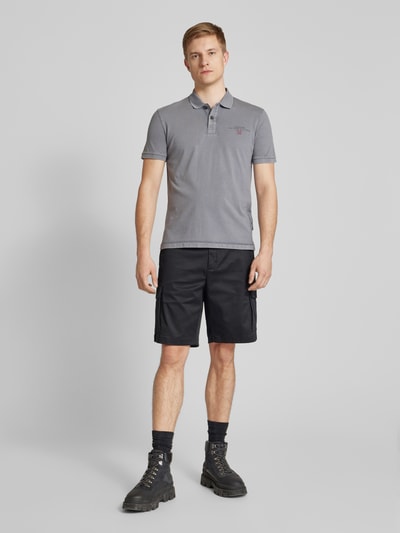 Napapijri Regular Fit Poloshirt mit Label-Print Modell 'elbas' Mittelgrau 1