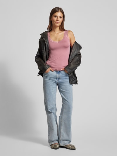 Vero Moda Slim Fit Trägertop mit Spitzenbesatz Modell 'ROSA' Altrosa 1