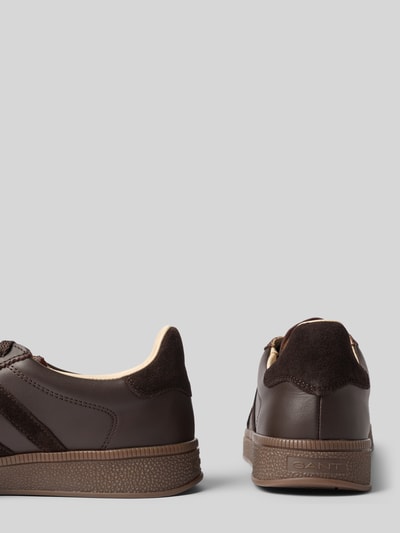 Produktfoto, braune sneakersy aus skóra bydlęca Modell 'Cuzima' von GANT, strukturierte Gummisohle, Damen Sneaker von GANT