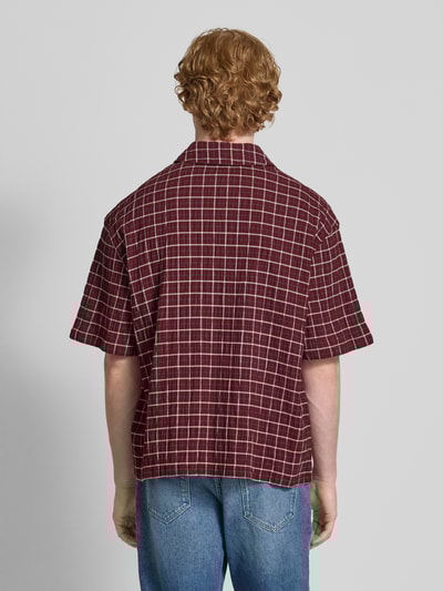 REVIEW Regular Fit Freizeithemd mit Brusttasche Rostrot 5