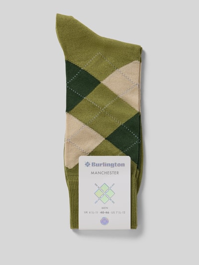 Produktfoto, Socken aus Baumwoll-Mix Modell 'MANCHESTER' von Burlington w zielonym i beżowym kolorze, prążkowane ściągacze, detal z logo w efekcie metalicznym, Z napisem z logo