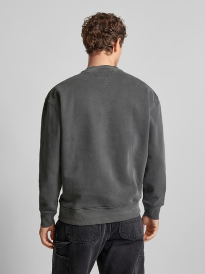 Tommy Jeans Relaxed Fit Sweatshirt mit Label-Stitching Black 5