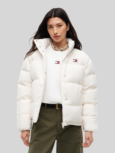 Tommy Jeans Regular Fit Steppjacke mit abnehmbarer Kapuze Weiss 4