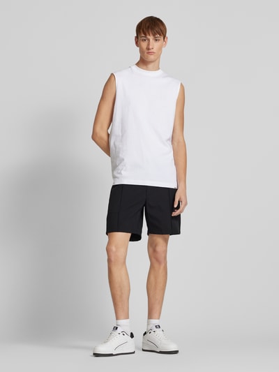 Balr. Regular Fit Shorts mit fixierten Bügelfalten Modell 'Hex-Series' Black 1