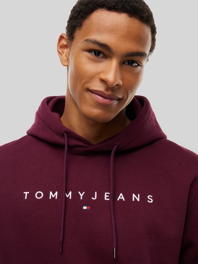 Tommy Jeans Regular fit hoodie met logo-opschrift Bordeaux - 3