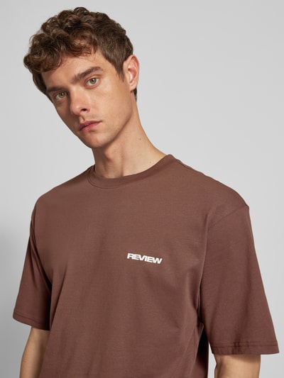 REVIEW Essentials Logo T-Shirt Dunkelbraun 3