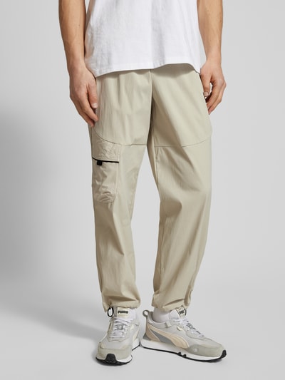 PUMA PERFORMANCE Relaxed Fit Cargohose mit Logo-Print Modell 'PUMATECH' Beige 4