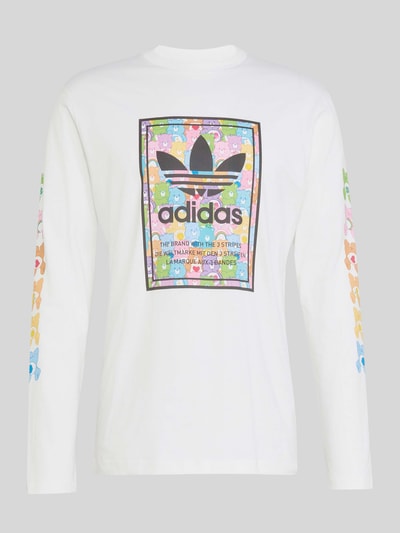 Produktfoto, Regular Fit Langarmshirt aus reiner Baumwolle von adidas Originals, weißes Shirt mit buntem Print, glatte Textur