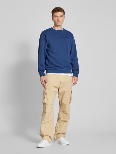 The Hundreds Sweatshirt met labelstitching, model 'Bar' Marineblauw - 1